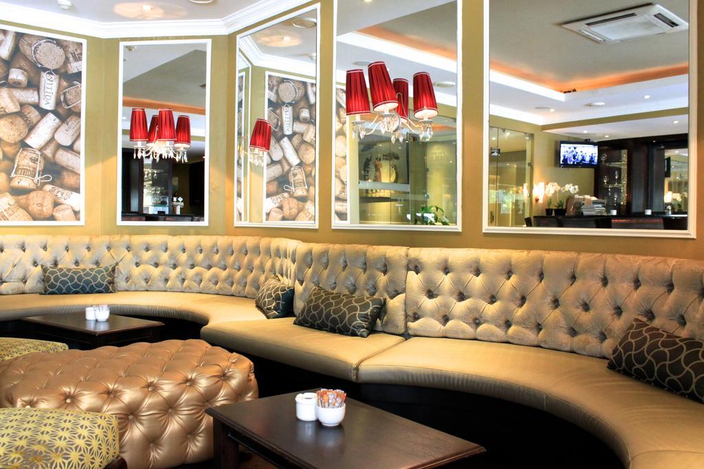 Innscape Classic Hotel Fokváros Kültér fotó