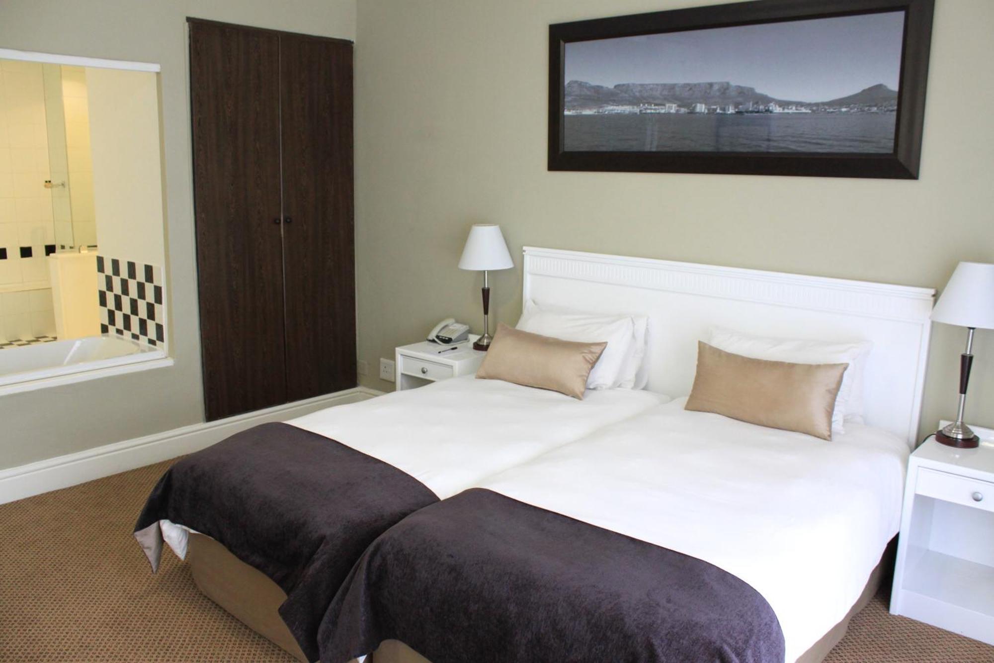 Innscape Classic Hotel Fokváros Kültér fotó